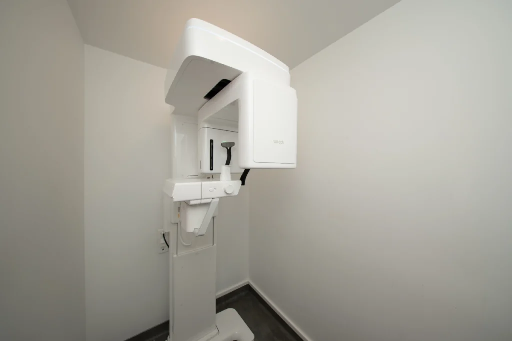 Appareil de radiographie dentaire du cabinet des Drs Pissavin et Chavet-Jabot